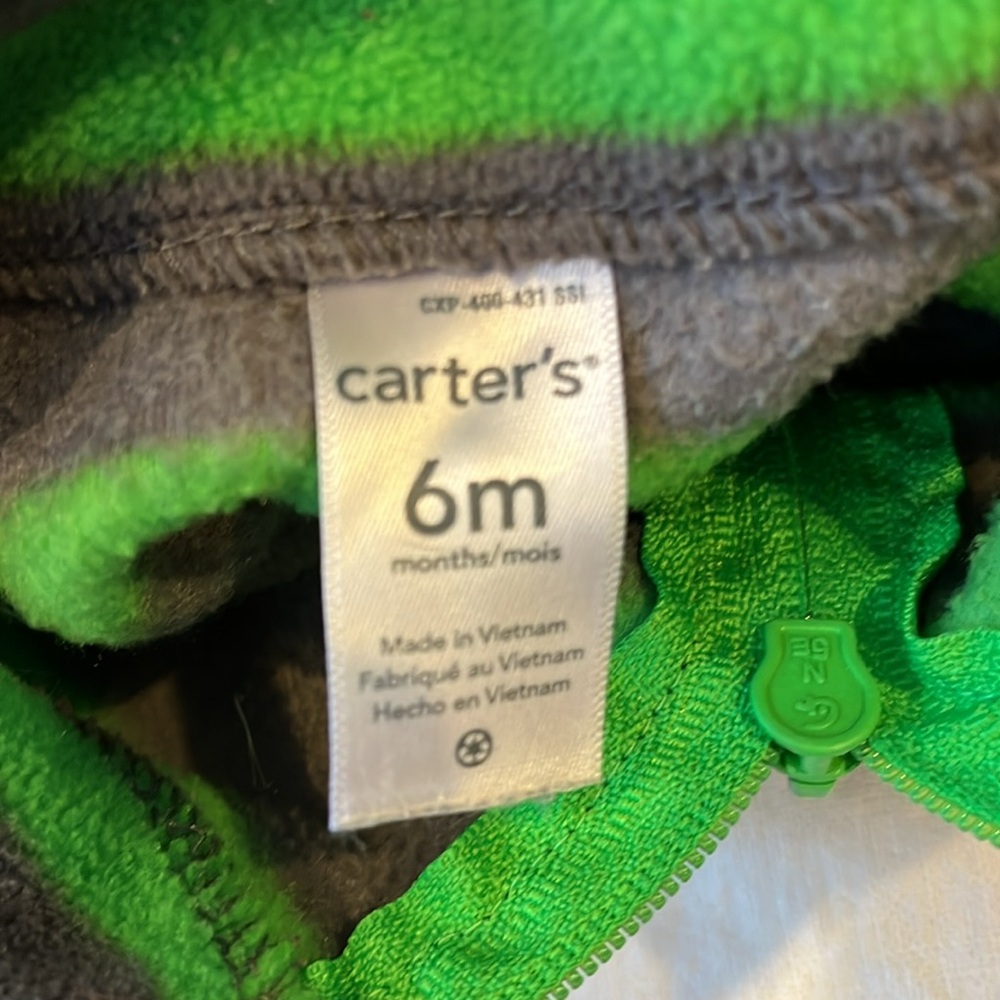Carter’s Fleece pullover - Picture 5 of 6